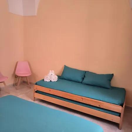 Casa White Apartment