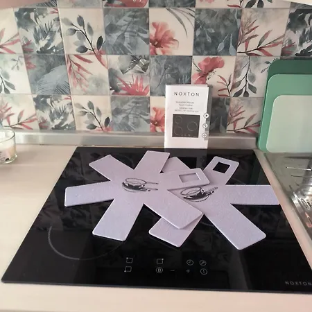 Casa White Apartment